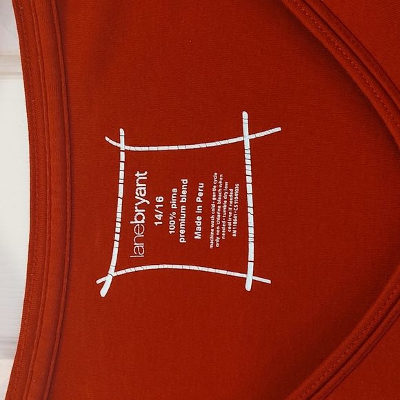 Lane Bryant 14/16 Red Top - Picture 3 of 3